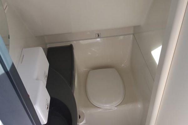 singledecker-wc-man